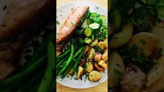 Let’s talk about why fish should be on your plate 🐠 healthysalmon sustainablysourcedfish [upl. by Nanor844]