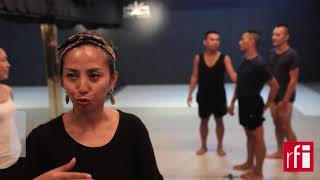 Vidéo Taïwan ces aborigènes qui luttent pour leur culture 23  la danse [upl. by Arbas]