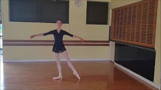 Pirouette turns on pointe Junior ballet dancer 13 years [upl. by Giff]