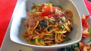 spaghetti con ragù di alici ricetta facile pesce azzurro [upl. by Annair878]