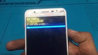 Hard reset samsung j7 prime [upl. by Doowrehs]