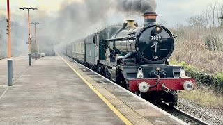 The Polar Express in Birmingham  Clun Castle amp 47773 [upl. by Clintock]