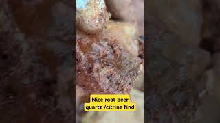 Finding citrine rootbeer quartz hauntedridge minerals crystals [upl. by Ragen]