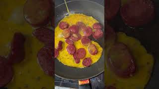 ✨garlic sausage with scrambled eggs✨ food halal cooking halalfood recipe foodie sucuk [upl. by Fitzgerald192]