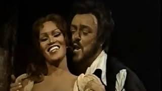 Luciano Pavarotti Bella figlia dellamore Live 1981 [upl. by Nylkaj]