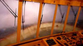 Grosse Tempête sur un Cargoboat en Mer Méditerranée [upl. by Namsaj]