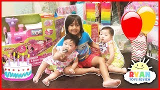 Twins 1st Birthday Party Surprise Toys Opening Presents [upl. by Danzig]