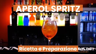 Aperol Spritz Cocktail  Ricetta Spritz Originale e Tutorial [upl. by Aetnahs]