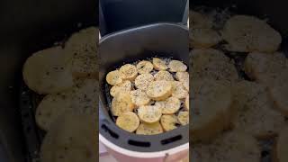 How to Make Easy Air Fryer Bagel Chips Easy Appetizer Idea [upl. by Eeuqram]