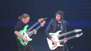 Mr Big Paul Gilbert and Billy Sheehan solo live budokan 2009 [upl. by Lenneuq]