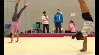 Historias y Reportajes  El difícil camino de una gimnasta para ser profesional [upl. by Nnairb]