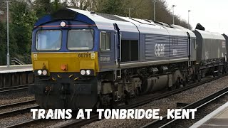 Trains at Tonbridge in Kent  Class 466s 66s including Beacon Rail blue 66971 and more [upl. by Rois]