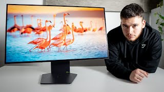 LG’s new DualMode monitor  Two panels in one [upl. by Faucher]