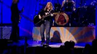 Melissa Etheridge Concert quotLuckyquot Part 4 [upl. by Entwistle]