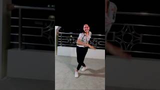 Ye Maaya undho dance trending dancecover dancelover shorts trendingshorts viral bunnyvox [upl. by Milman]