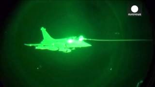 Video First night mission over Iraq for French Rafale military jets  quotOpération Chammalquot [upl. by Trah]