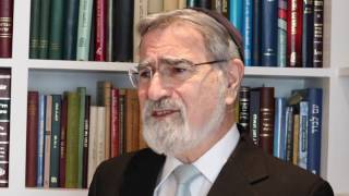 Rambams Guide for the Perplexed on the Seder Night  Rabbi Jonathan Sacks [upl. by Senn968]