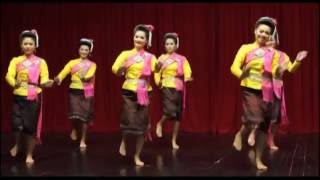 ฟ้อนกลองยาว Forn klorng yao long drum dance [upl. by Nyrahs]