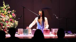 Yantara Jiro 日本東京水晶鉢吟唱演奏Crystal Bowls Singing and Playing in Tokyo Japan [upl. by Kelcie]