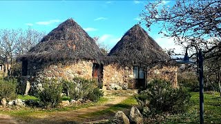 Agriturismo nel centro della Sardegna Orroli Archeologia e pancia piena [upl. by Hakkeber502]