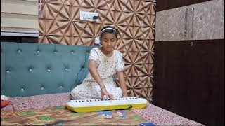 aei meri Jami afsosh nhi Kesari song with piano 7year girl [upl. by Dekow936]