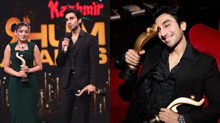 hamza sohail amp sehar khan won best couple award for fairytald at hum awards 2024 [upl. by Aicirtak]