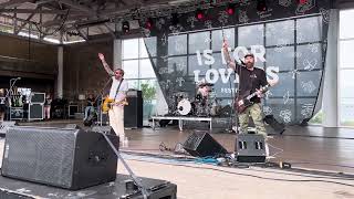 Four Year Strong  Brain Pain LIVE at OBX Is For Lovers Fest 2023 [upl. by Hugues]