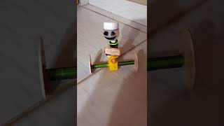 Boneco feliz maker ArduinoDIY [upl. by Rolyt831]