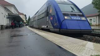 Arrivée du TER BriançonValence Ville en gare de VeynesDévoluy [upl. by Abram]