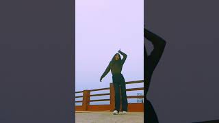 Bindiya chamkegi remixdance by vaishnavi💃shortsytshortsdanceshortvideoremixremixsongs [upl. by Westlund]