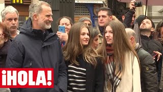 Los Reyes junto a la princesa Leonor y la infanta Sofía acuden a la procesión del Encuentro [upl. by Tillo]