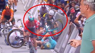 TOUR DE FRANCE 2024  quotUn tacle noncontrôléquot  la palette de la chute sur le sprint de la 13e étape [upl. by Sotsirhc519]