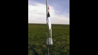 Estes Master Series Mercury Atlas Rocket flying on E304 motor [upl. by Siravart]