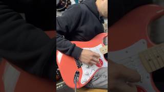 Електрогітара SQUIER by FENDER SONIC STRATOCASTER HSS MN TAHITIAN CORAL Магазин MAYAKMUSIC [upl. by Cacilie]