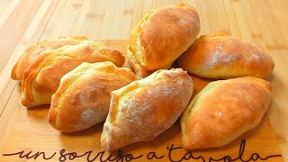 PANZEROTTI SOFFICI AL FORNO  FATTI IN CASA  ricetta facile senza impasto [upl. by Ocana12]