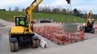 JCB HYDRADIG 110W demonstration at JCB ARENA part 2 [upl. by Ener]