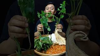 lalapan daun seledri Sama daun ketumbar [upl. by Latsyk]