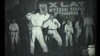 KYOKUSHINshow Andrzej Drewniak 2DanPOLANDKoszalin 1978 [upl. by Lawan]