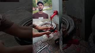 সাইকেলের টায়ার খোলা নতুন কৌশল viralvideo shorts real [upl. by Henricks116]