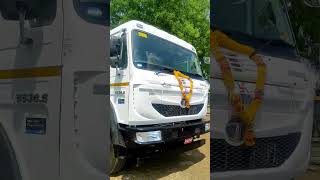 Tata 5530 signa new [upl. by Marinelli]