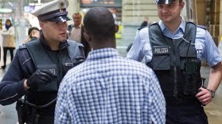 Einsatz für Bundespolizisten am Frankfurter Hauptbahnhof Doku Polizei 2015 [upl. by Alviani]