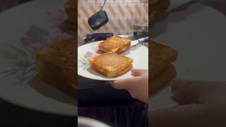 Airport वालं cold sandwich 🥪 coldsandwich chickenrecipe shortsfeed [upl. by Jola435]