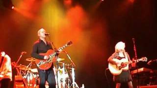 Mark Knopfler amp Emmylou Harris  Red Staggerwing live in Zurich 2006 [upl. by Omissam]