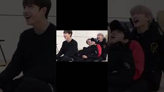 Stray kids funny moments straykids editfunny [upl. by Corine731]