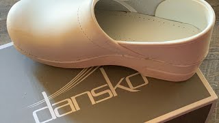 Dansko nursing clog review [upl. by Redan18]