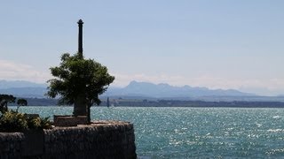 Le Lac de Neuchâtel en Suisse [upl. by Camarata]