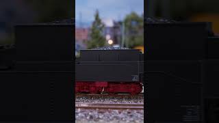 Express train power on your H0 layout  Märklin class 18 323 🚂✨ [upl. by Esydnac]