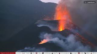 Day 32 Sunrise at the La Palma Volcano [upl. by Diraf]