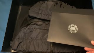 Canada Goose Hybridge Coat  4K Unboxing [upl. by Sydelle388]