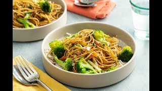 Spaghetti Aglio met broccoli en spekjes  Variatietip  Coop [upl. by Fillbert]